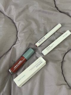 (Category: ) located in . Submitted by preloved_byaaa (Listing ID 1365224807, Image 1). Description: .