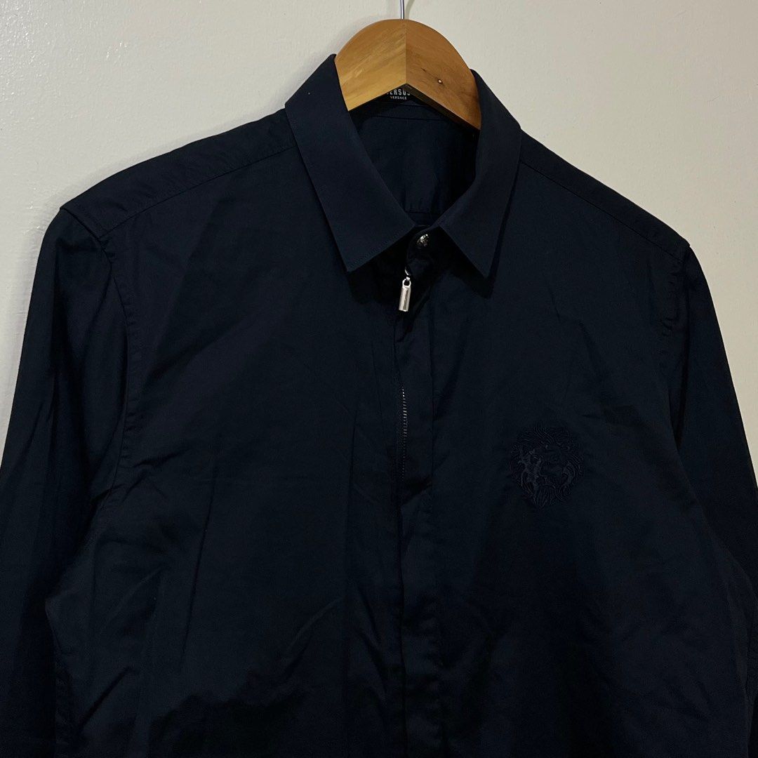 Versus - Gianni Versace Long Sleeve (Category: Luxury Apparel) located in Los Banos. Submitted by _limitedsupply (Listing ID 1365301393, Image 2). Description: Versus - Gianni Versace Button & Zip Up Long Sleeve Size: 48 Laid Flat Measurements: Front Length: 27.5 inches Back Length: 28.5 inches Width: 19.3 inches Sleeve Length: 24 inches Shoulder: 17 inches Condition: Very Good ₱2,550 + sf.