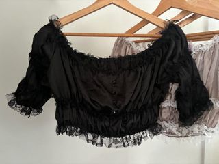 (Category: ) located in . Submitted by milkedteaa (Listing ID 1365142969, Image 1). Description: .