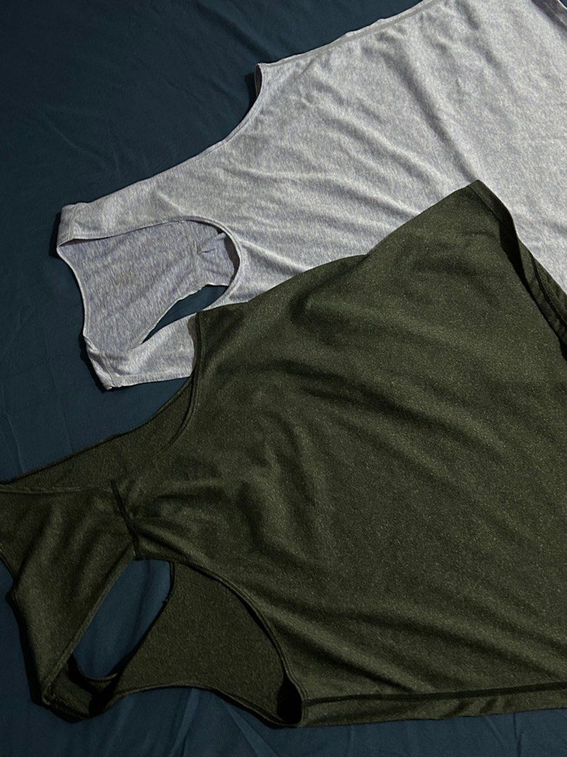 Workout Top (Get 2 for ₱300) (Category: Activewear) located in Makati City. Submitted by declutterwjn_ (Listing ID 1365296622, Image 2). Description: Lost weight so these are loose on me now. Fabric is drifit and pretty stretchy. Best fits large to XL frames. Get both for ₱300. ₱200 each. .