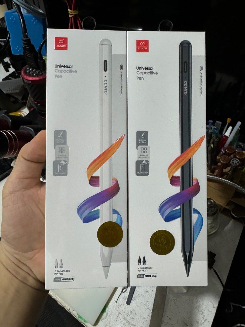 XUNDD UNIVERSAL STYLUS CAPACITIVE PEN for IOS & ANDROID XDOT-060 Model (Category: Other Mobile & Gadget Accessories) located in Makati City. Submitted by jc.cuerdo (Listing ID 1365275152, Image 1). Description: XUNDD UNIVERSAL STYLUS CAPACITIVE PEN for IOS & ANDROID XDOT-060 Model Small pen tip brings high precision positioning experience. Active induction technology, without additional Bluetooth receivers, can be used by switching on the power s