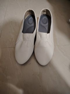 杏色護士鞋有跟63015192300545110