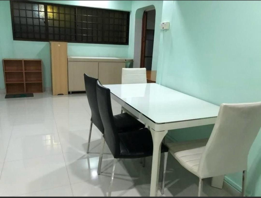 Spacious Renovated Unit for Sale / HDB for Sale Bukit Batok62853065895041111