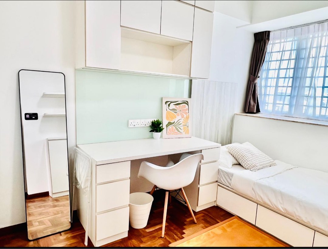 (Category: ) located in . Submitted by cosycoliving.sg (Listing ID 1365402998, Image 1). Description: .