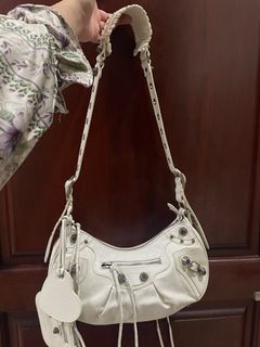 (Kategori: ) berada di . Dikirim oleh mami.market (ID iklan 1365330715, Gambar 1). Deskripsi: .