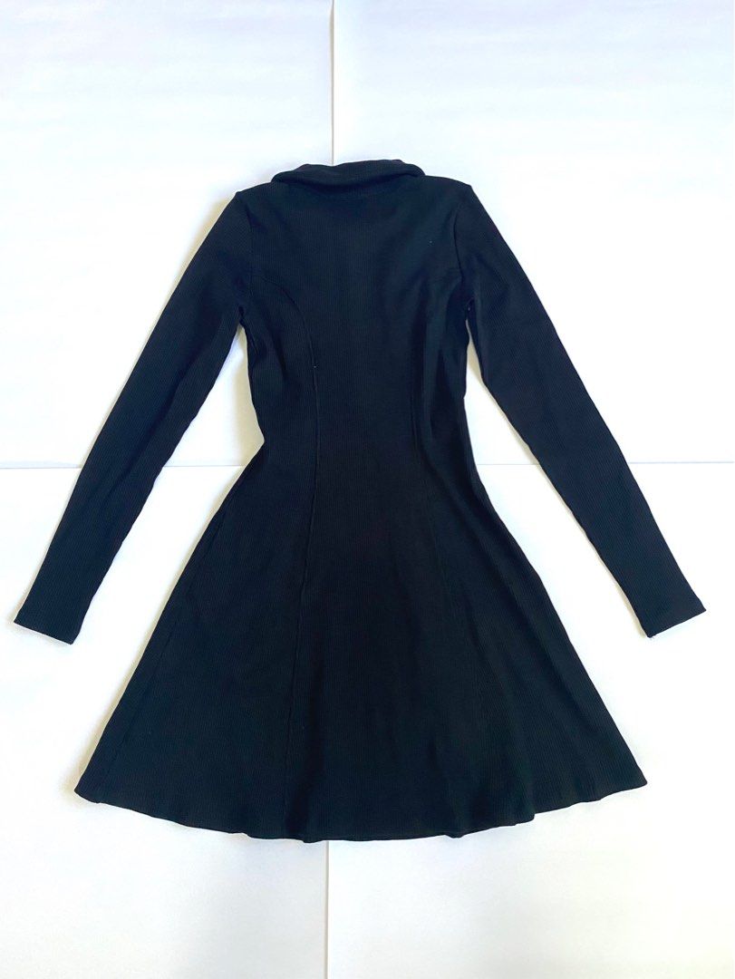 Black Tennis Dress (Category: Dresses) located in Las Pinas. Submitted by imeru (Listing ID 1365352431, Image 2). Description: Good Condition .