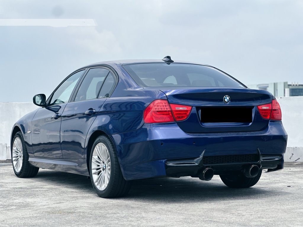 BMW 3 Series Sedan 318I sunroof Auto62872505370625111