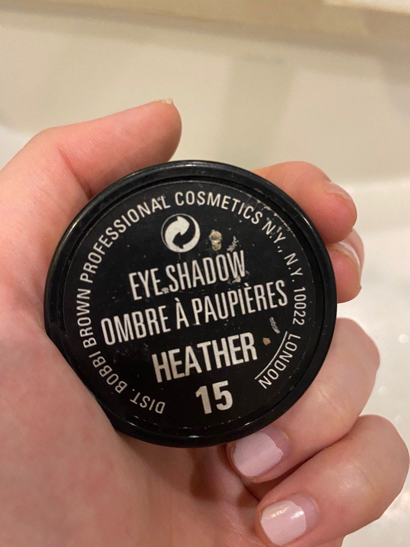 Bobbi Brown Eye Shadow HEATHER (Category: Makeup) located in San Juan City. Submitted by closet.clean.up96 (Listing ID 1365453669, Image 3). Description: Past manuf.
