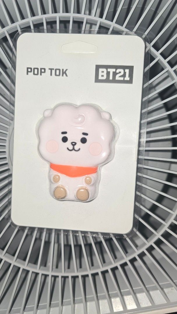 Bt21 pop tok griptok pop socket rj (Category: Mounts & Holders) located in Mandaluyong City. Submitted by micaaas (Listing ID 1365304930, Image 1). Description: .