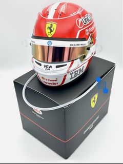 (Category: ) located in . Submitted by f1helmets (Listing ID 1365303923, Image 1). Description: .