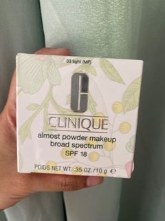 Clinique Almost Powder Makeup SPF 18, 03 Light, 10g