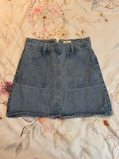 (Category: ) located in . Submitted by vvvvviolet (Listing ID 1365460645, Image 1). Description: .