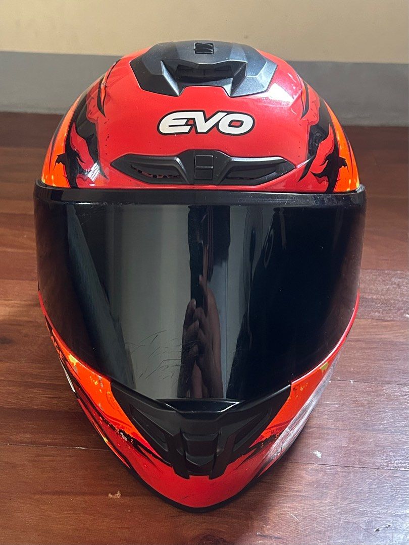 EVO XR-03 RAGE (Category: Helmets and other Riding Gears) located in Manila. Submitted by timer_starts (Listing ID 1365396265, Image 3). Description: Red/Orange Full Face Helmet Spoiler Single Visor Size Medium.