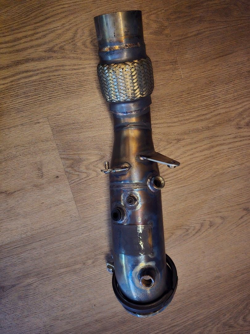 Evolution Racework Catless Downpipe (B48 Engine) (Category: Exhaust) located in Singapore. Submitted by lechaqr (Listing ID 1319984892, Image 2). Description: For 2016 + BMW 230i / 330i & 320i / 430i / 530i & 520i (B48 Engine) Horsepower gains of 9 to 11 whp average (gains will vary based on modifications of your vehicle). Higher Max Horsepower Power Curve Torque gains of 15 wtq average (stock boost) up to over 20 wtq (Software upgrade) (gains wi