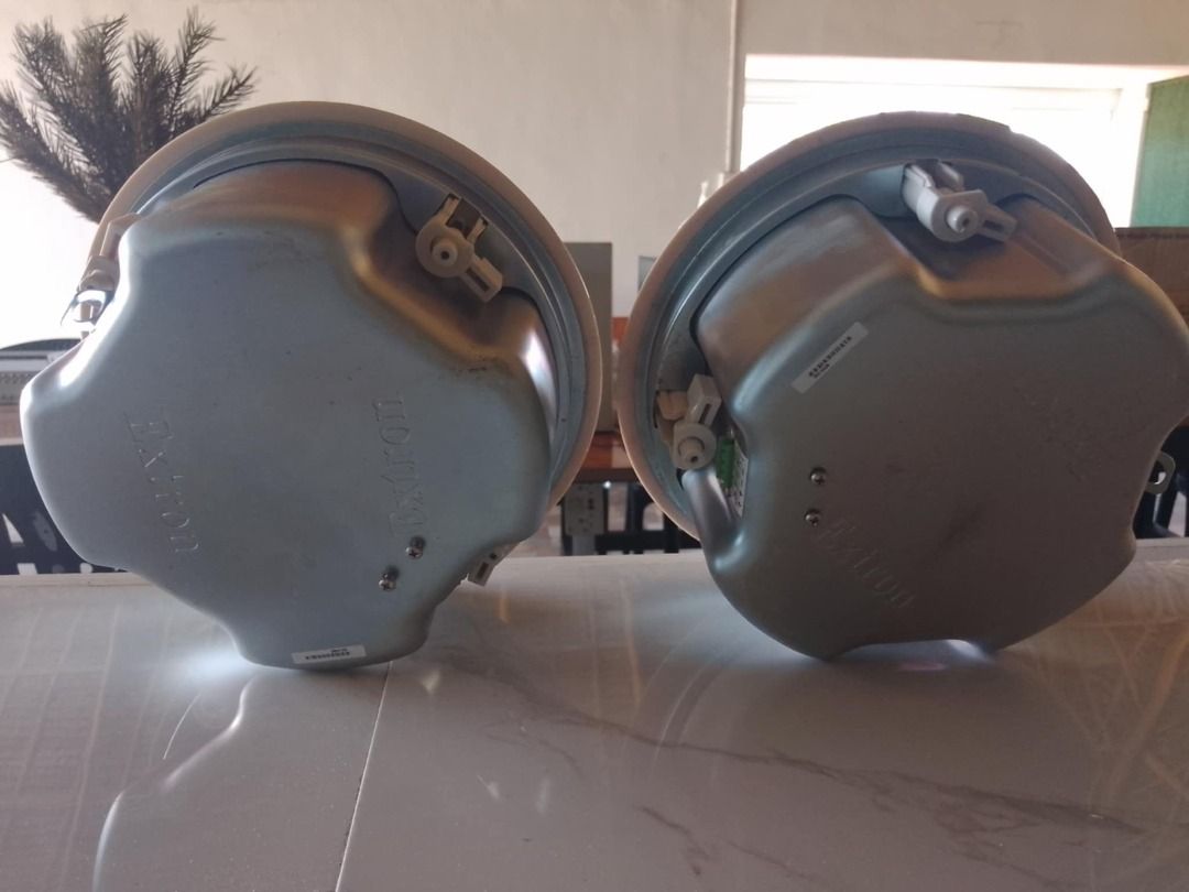 Extron SI 26CT 6.5" 2-Way Ceiling Speaker (Category: Soundbars, Speakers & Amplifiers) located in Angeles City. Submitted by aarbuilding (Listing ID 1365383314, Image 2). Description: QTY: 9PCS Please Self Inspect. Sell as it is. First come, First Serve. No Warranty USED Can be turn on. BUT NO further testing has been done. FOR FASTER TRANSACTION CALL/SMS ME:09065775199- look for Lina .