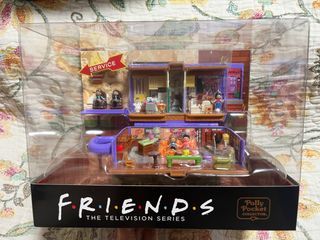 F.R.I.E.N.D.S. Polly Pocket Collector Set