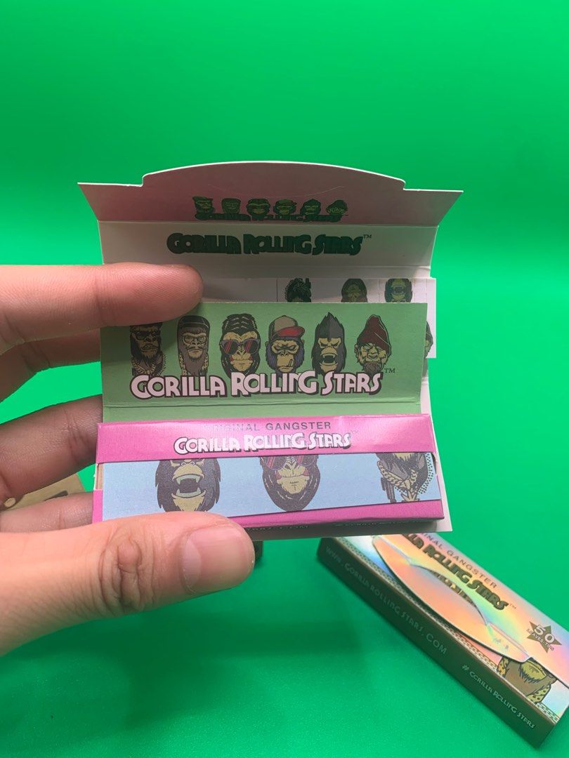 Gorilla rolling paper thin brown 48 pcs with filter included for organic use (Category: Craft Supplies & Tools) located in Mandaluyong City. Submitted by shopwithme.mnl (Listing ID 1365388713, Image 1). Description: Brand new Manila Cod gcash Pm for more details .