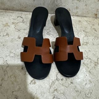(Kategori: ) berada di . Dikirim oleh closetqueen_luxury (ID iklan 1365320390, Gambar 1). Deskripsi: .