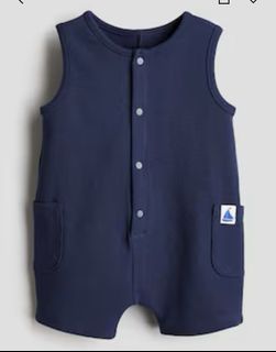 (Category: ) located in . Submitted by EnchantedChildhood (Listing ID 1365386191, Image 1). Description: .