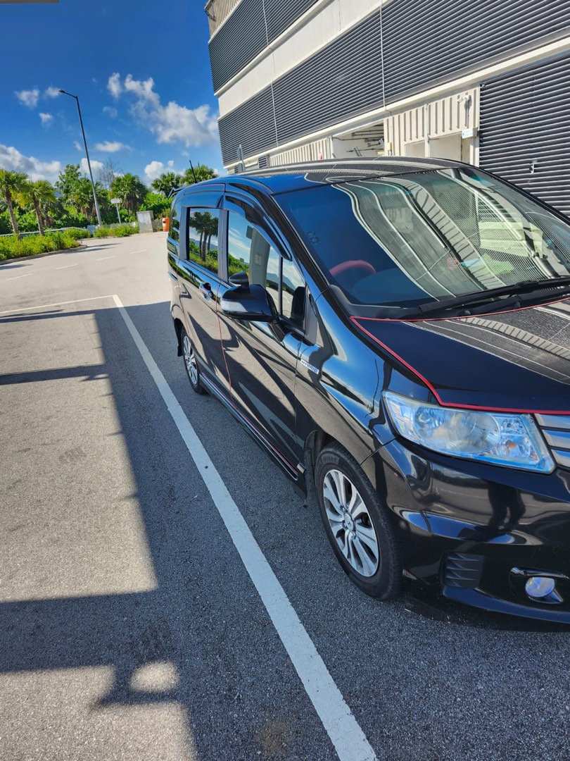 Honda Freed 1.5 Spike (A)62865872776450111