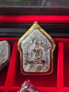 (Category: ) located in . Submitted by thaiobjectmansion (Listing ID 1365320312, Image 1). Description: .