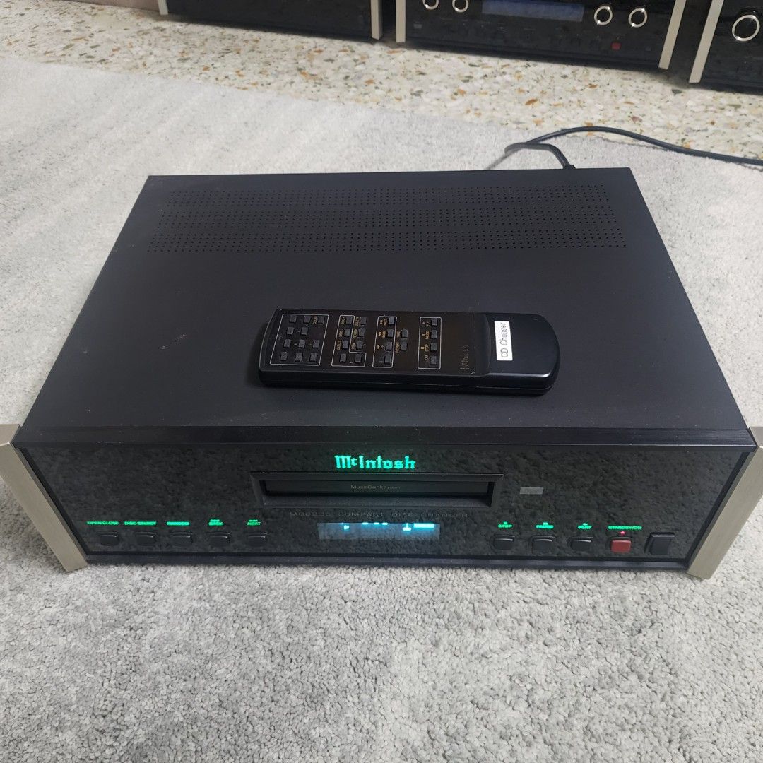 Mcintosh mcd 205 music bank cd player. (Category: Soundbars, Speakers & Amplifiers) located in Singapore. Submitted by ourpuggy (Listing ID 1365320375, Image 3). Description: item in good condition, all new leds, cone with original remote controller, local unit. be pampered by this lovely mechanism. Performance Features: • Advanced Transport The new MusicBank Mechanism with direct loading, provides safe and gentle disc handling for up to five dis