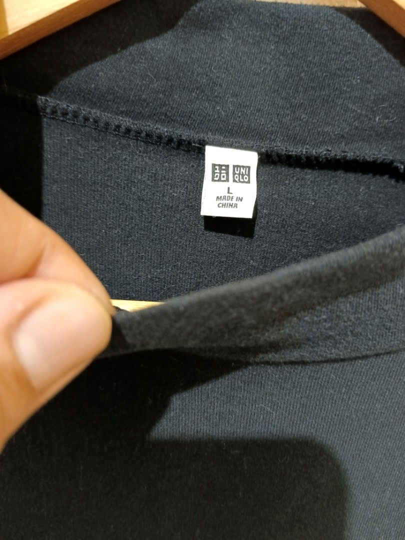 M-L / UNIQLO TURTLE NECK LONGSLEEVES (Category: Coats, Jackets and Outerwear) located in Mandaluyong City. Submitted by uniqueitems77 (Listing ID 1365323826, Image 3). Description: 🔥READ BEFORE INQUIRING🔥 ⚠️NO DEPOSIT, NO MINE POLICY ⚠️FIRST PAY,FIRST SERVE BASIS ⚠️ ITEM RESERVATION 50 PESOS DEPOSIT ⚠️U.S ,JAPAN,AND EUROPEAN SURPLUS ITEMS ✅CONDITION ( as SURPLUS) : 10/10 ✅COLOR: BLACK ✅COLOR RATE: 10/10 ✅ISSUES: NONE ✅NEEDS WASH ☎️ 09926612644 