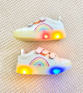 (Category: ) located in . Submitted by whatmayyahwore (Listing ID 1365392383, Image 1). Description: .