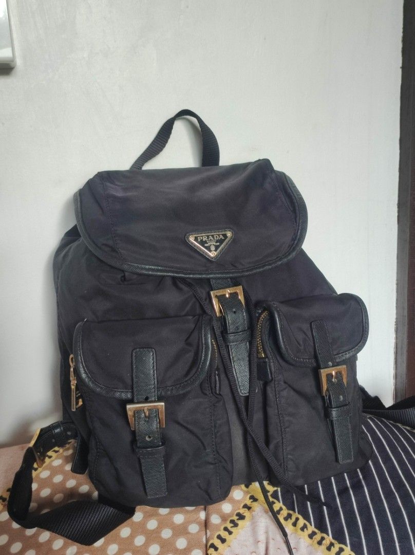 Prada (Category: Luxury Bags & Wallets) located in Zamboanga. Submitted by Clairey03 (Listing ID 1365345943, Image 3). Description: NGA replaced string.