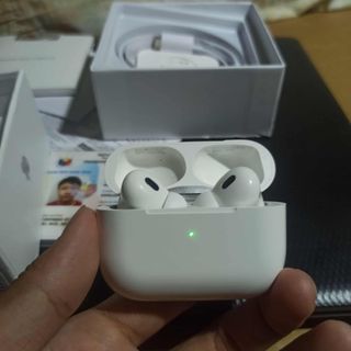 Pro Airpods (units) mall pull out