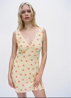 （分類：）位於 。 由 refwardrobe 提交（商品編號 1365380531，圖片 1）。簡介： 。