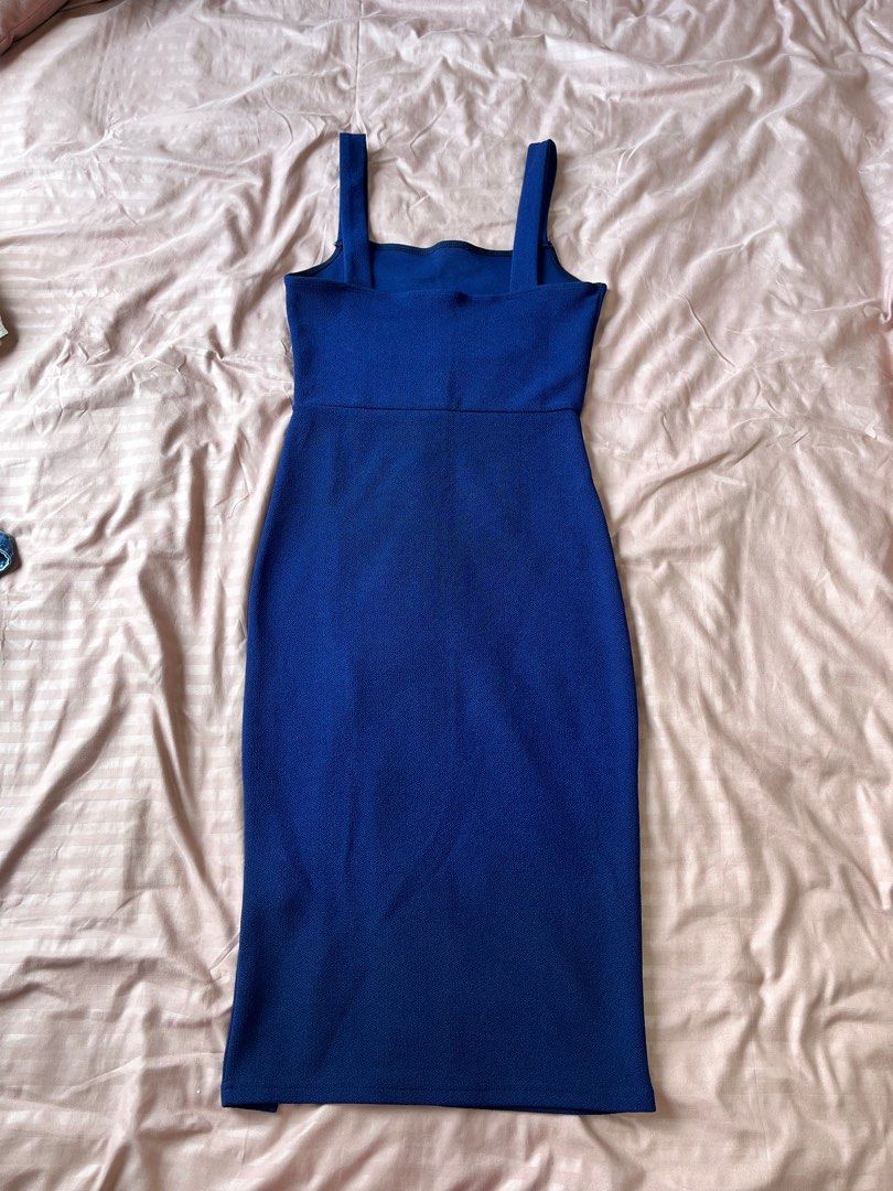 Shein blue dress with slit (Category: Dresses) located in Makati City. Submitted by isso2 (Listing ID 1365327067, Image 2). Description: Used few times only. Fits xs to small.