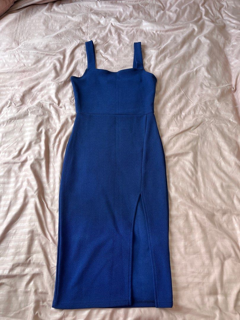 Shein blue dress with slit (Category: Dresses) located in Makati City. Submitted by isso2 (Listing ID 1365327067, Image 1). Description: Used few times only. Fits xs to small.
