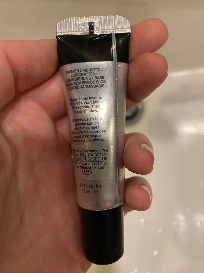 Smashbox 24 hour photo finish shadow primer (Category: Makeup) located in San Juan City. Submitted by closet.clean.up96 (Listing ID 1365451532, Image 2). Description: .