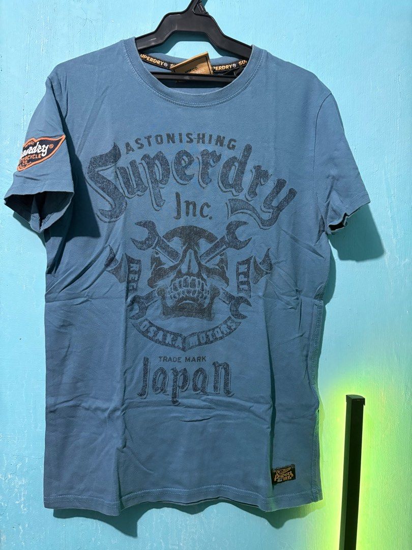 Superdry T-Shirt Size S (Category: Tshirts & Polo Shirts ) located in Taguig. Submitted by doki81 (Listing ID 1365358471, Image 1). Description: .