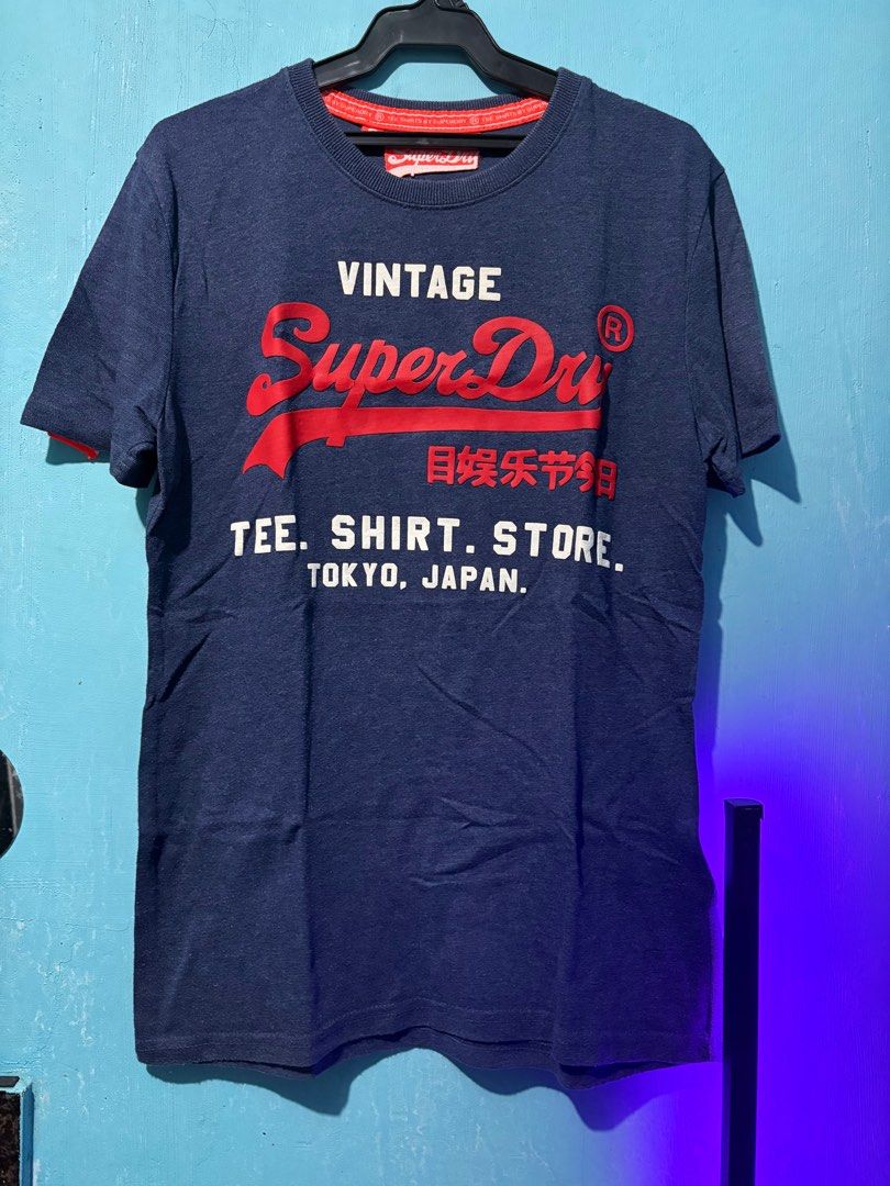 Superdry T-Shirt Size S (Category: Tshirts & Polo Shirts ) located in Taguig. Submitted by doki81 (Listing ID 1365364687, Image 1). Description: .