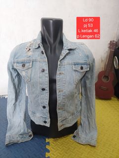 (Kategori: ) berada di . Dikirim oleh atha_preloved (ID iklan 1365450387, Gambar 1). Deskripsi: .