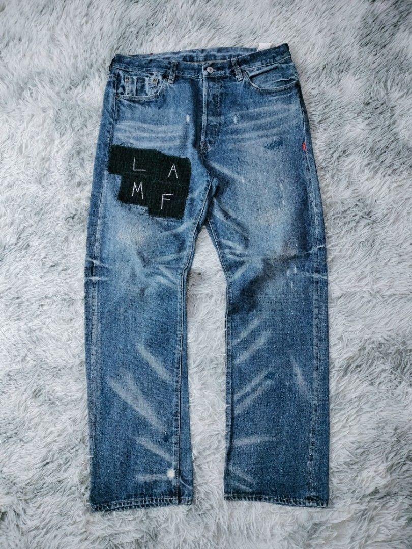 Wtaps LAMF Blues selvedge Denim Trash jeans (Category: Jeans) located in Rosales. Submitted by simplebyx.ph (Listing ID 1365453137, Image 2). Description: Wtaps LAMF Blues selvedge Denim Trash jeans __________________ Size: large on tag Waistline: 34-35 Length: 42 Front rise: 12 Leg opening: 8 (Measured by inches) Issue: None (Colors may vary due to lighting) 9/10 | Condition Hand wash & Clean☑ Price: 3250 "See all Slides n Check the Beautiful Pi