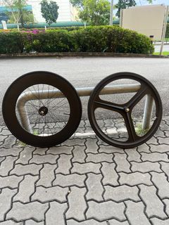 (Category: ) located in . Submitted by fixedgearmerchant (Listing ID 1365378058, Image 1). Description: .
