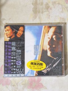 （分類：）位於 。 由 connie_9527 提交（商品編號 1365555081，圖片 1）。簡介： 。