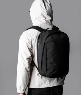 【New Product + Extra Gift】ALPAKA Metro Backpack Pro Rucksack | 24L Large Capacity Backpack | City Commuting and Daily Use Hong Kong Version629767208216331116