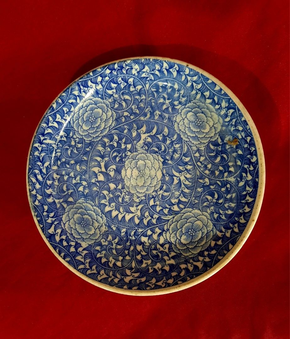 Antique Chinese Imperial Plate (Category: Other Home Decor) located in Quezon City. Submitted by mico_collection_sale (Listing ID 1365641661, Image 3). Description: An Antique Chinese Imperial Plate (p. Ming Dynasty) Very Thick *Matchbox is for Scale and Size.