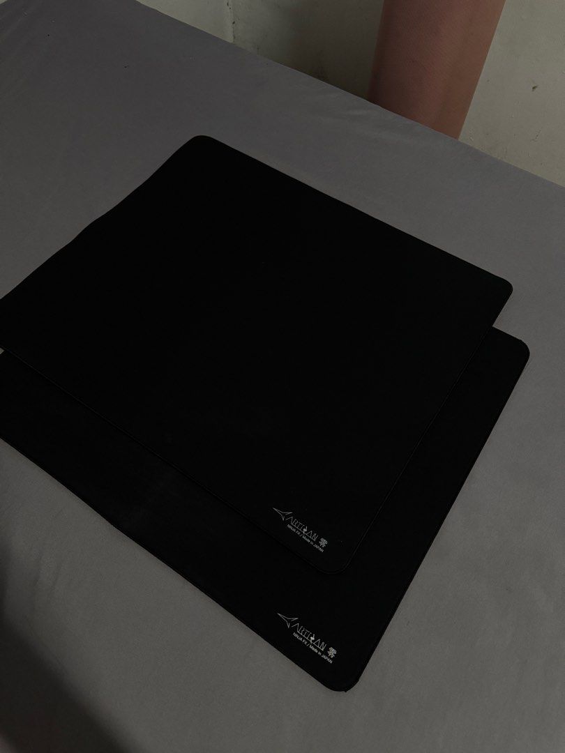 Artisan Ninja FX (Category: Mouse & Mousepads) located in San Mateo. Submitted by oniiphantom (Listing ID 1365523338, Image 2). Description: 1500 each! 2500 as pack.