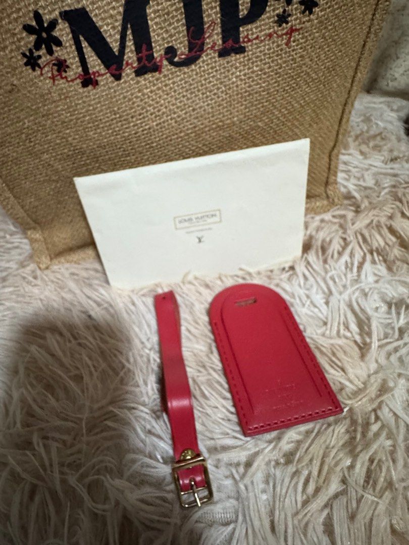 AUTHENTIC LV BAG TAG (Category: Luxury Accessories) located in Quezon City. Submitted by mjpproperty (Listing ID 1365559426, Image 1). Description: Plus sf.