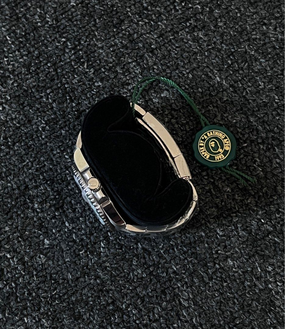 BAPE X GMT II SPRITE WATCH, Men's Fashion, Watches & Accessories ...