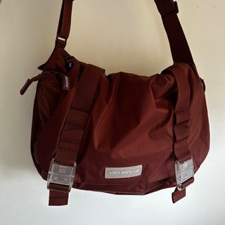 Beyond the Vines Para Satchel 001 in Brown