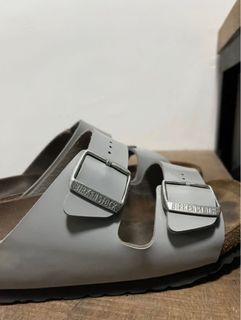 Birkenstock arizona patent gray