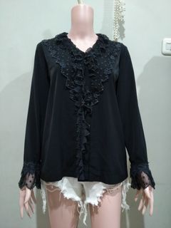 (Kategori: ) berada di . Dikirim oleh sagaya_thrift (ID iklan 1365523965, Gambar 1). Deskripsi: .
