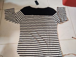 (Category: ) located in . Submitted by elise.sg (Listing ID 1365545003, Image 1). Description: .