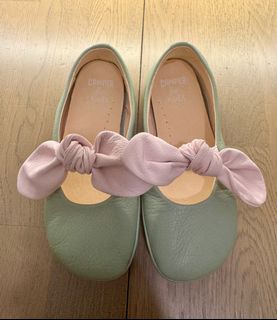 （分類：）位於 。 由 vannesskp 提交（商品編號 1365509511，圖片 1）。簡介： 。